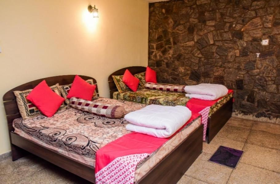 Kandy Paradise Hotel & Spa Gelioya ภายนอก รูปภาพ