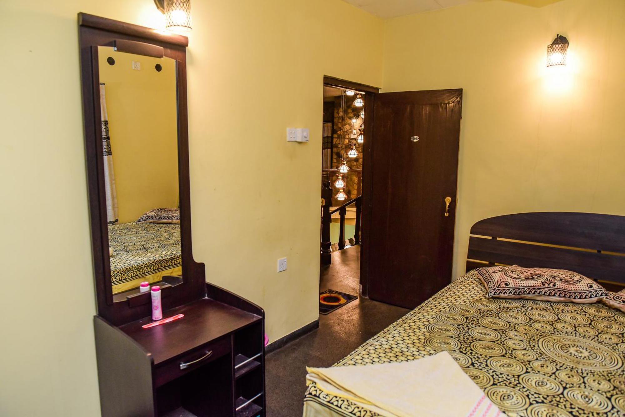 Kandy Paradise Hotel & Spa Gelioya ภายนอก รูปภาพ