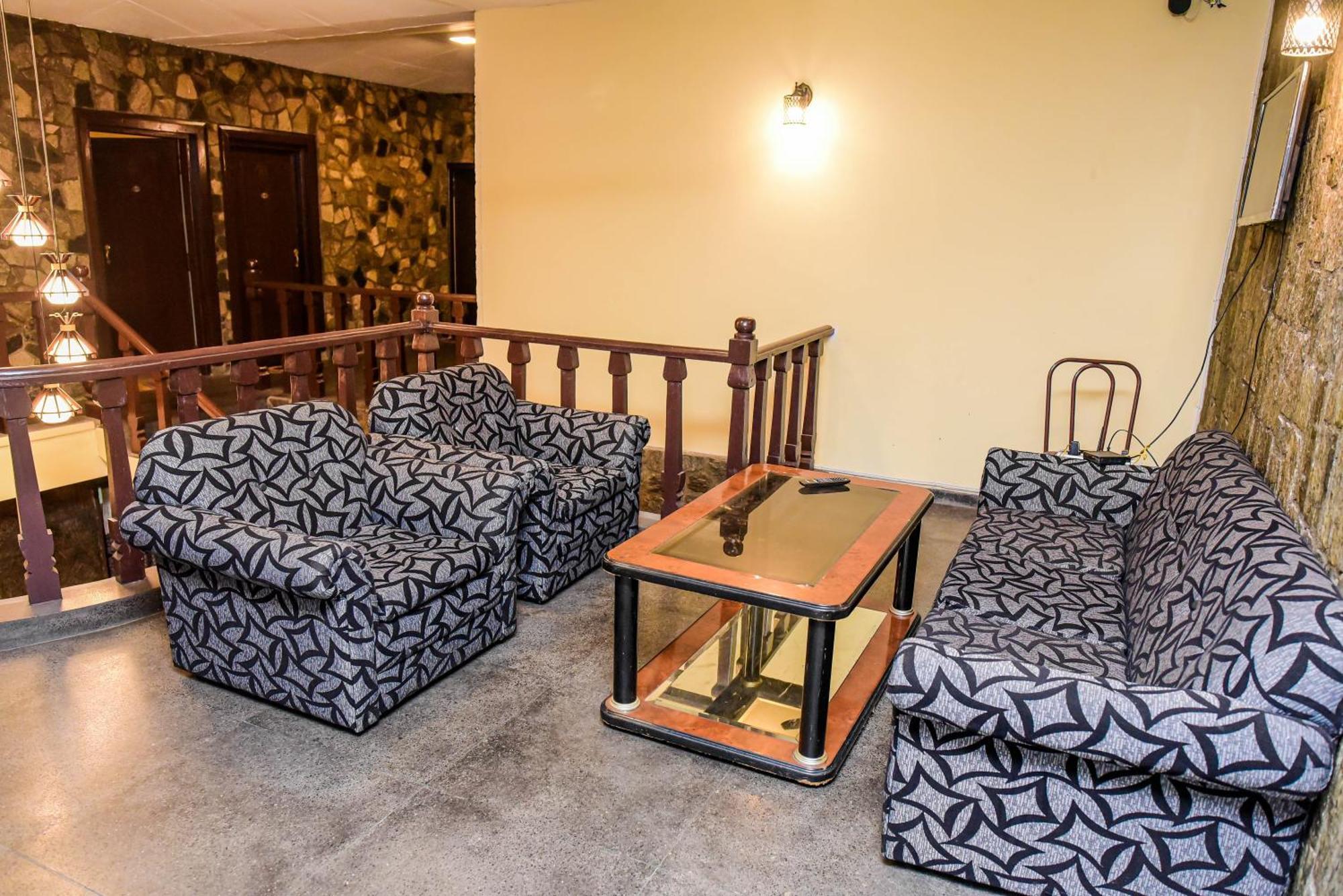 Kandy Paradise Hotel & Spa Gelioya ภายนอก รูปภาพ
